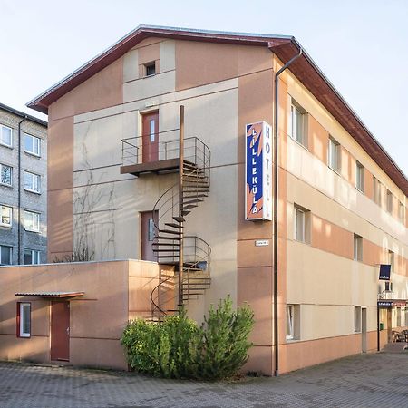 Lillekuela Hotel Reval Esterno foto