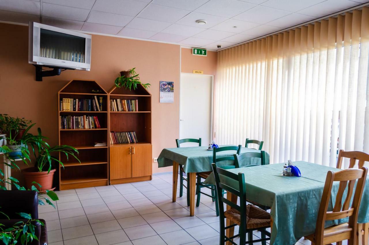 Lillekuela Hotel Reval Esterno foto